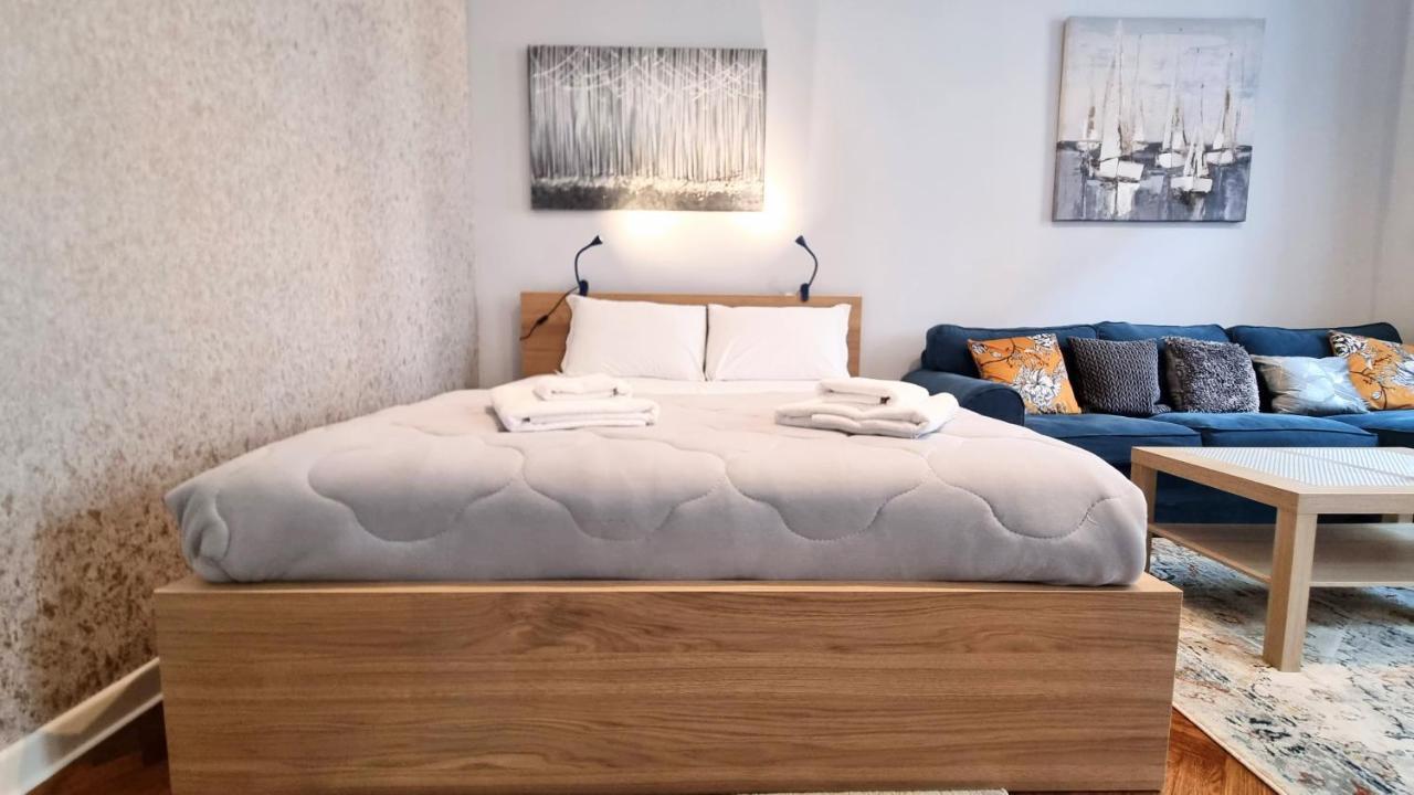 Light Blue Apartment Триест Екстериор снимка